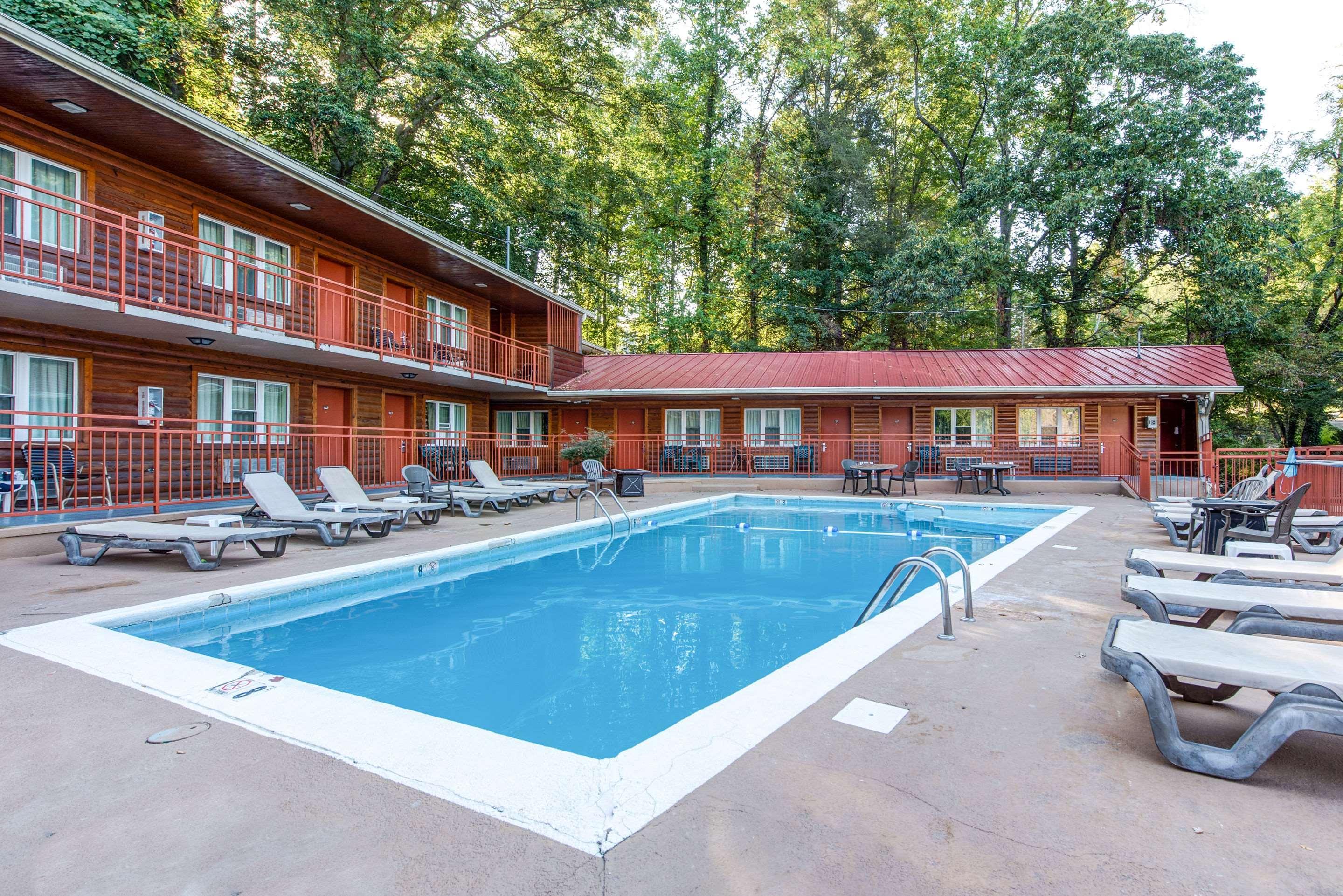 Quality Inn Creekside - Downtown Gatlinburg Exterior foto